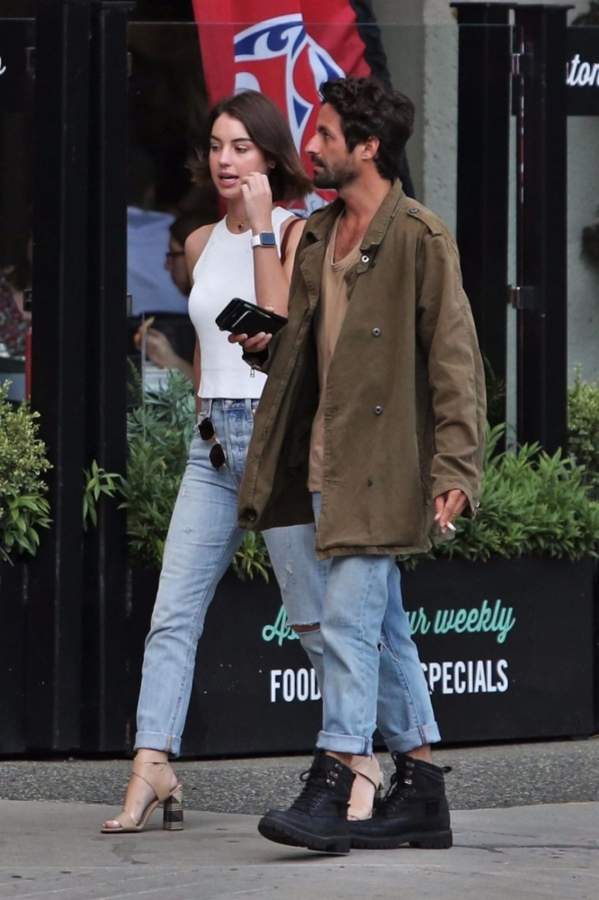 adelaide_kane_2017_july_13th_candid_out_for_dinner_in_vancouver_07.jpg