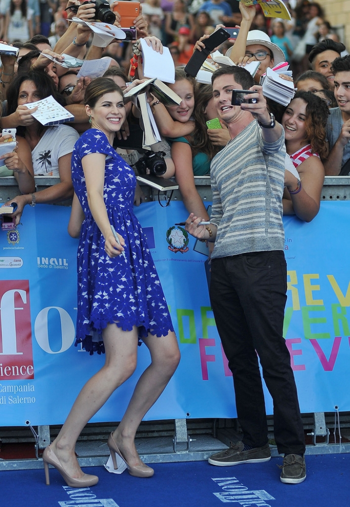 alexandra_2013_giffoni_film_festival_blue_carpet_07.jpg