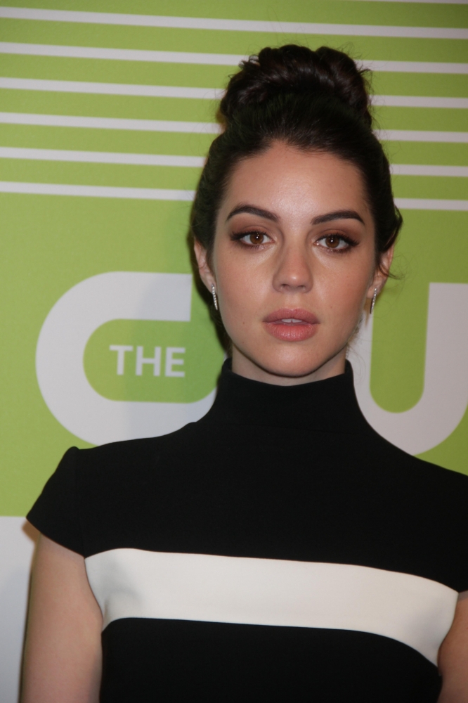 adelaide_kane_2015_may_14_cw_network_upfront_in_nyc_12.jpg