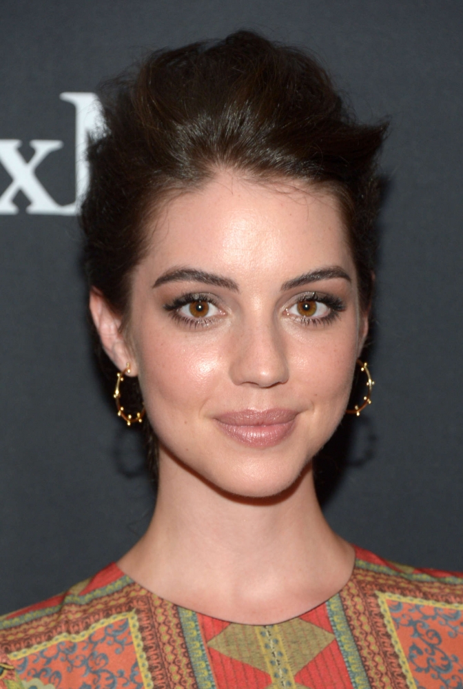 adelaide_kane_2016_tiff_instyle_hfpa_party_at_tribeca_film_festival_in_toronto_02.jpg