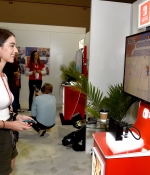 adelaide_kane_2017_june_13_nintendo_booth_at_e3_gaming_convention_02.jpg
